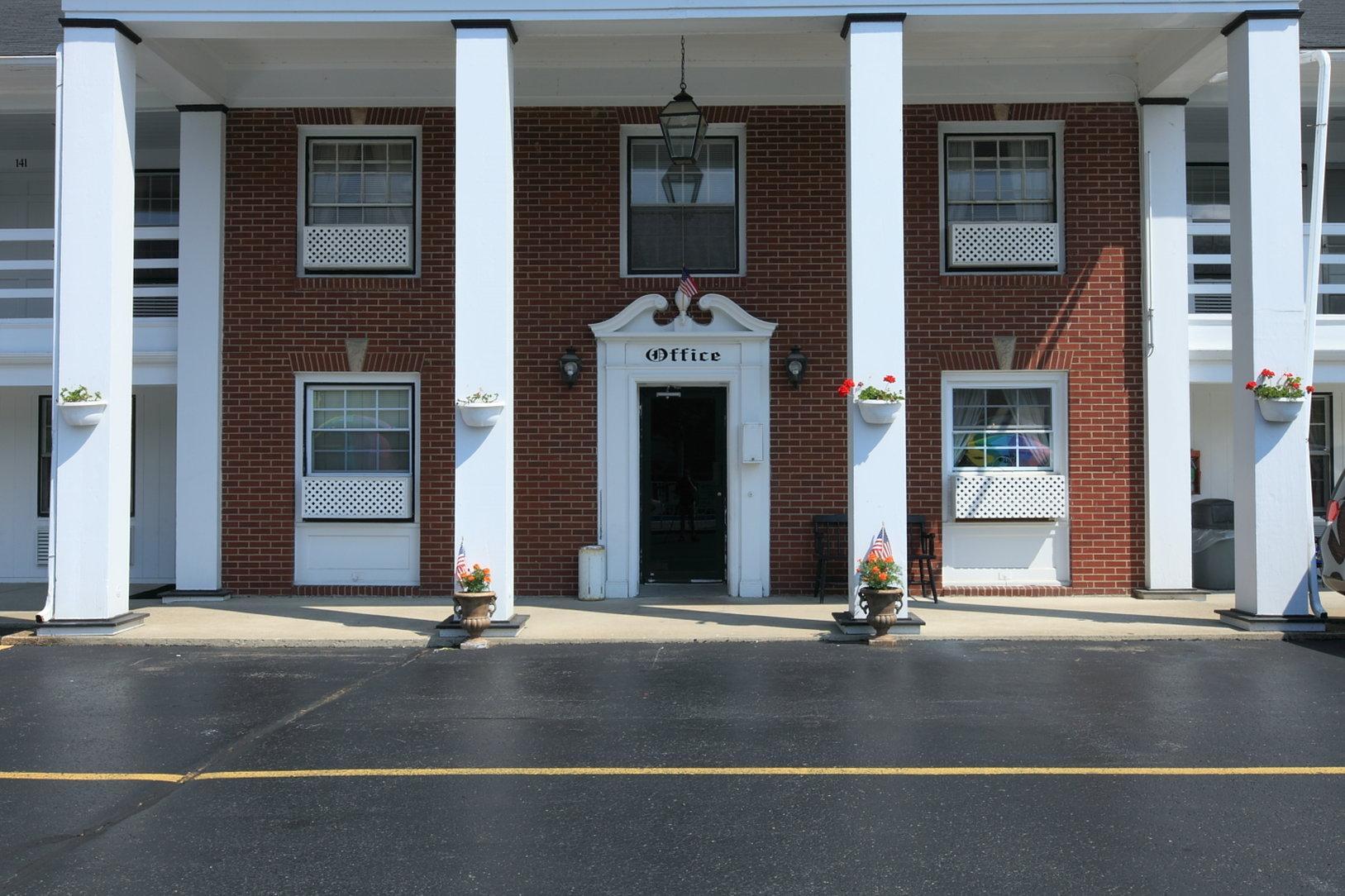 Colony Motel Jamestown Exterior foto